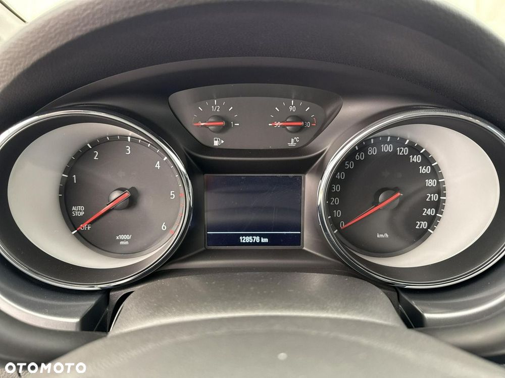 Opel Astra - 16