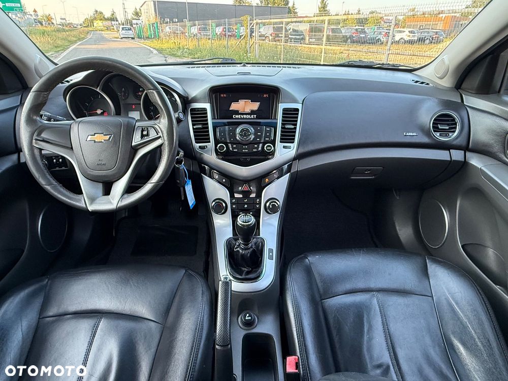 Chevrolet Cruze 1.8 LS MY11 - 29