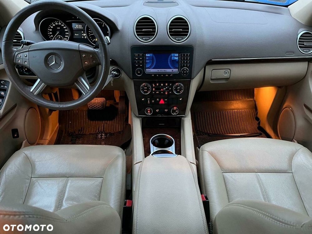 Mercedes-Benz GL 420 CDI - 16