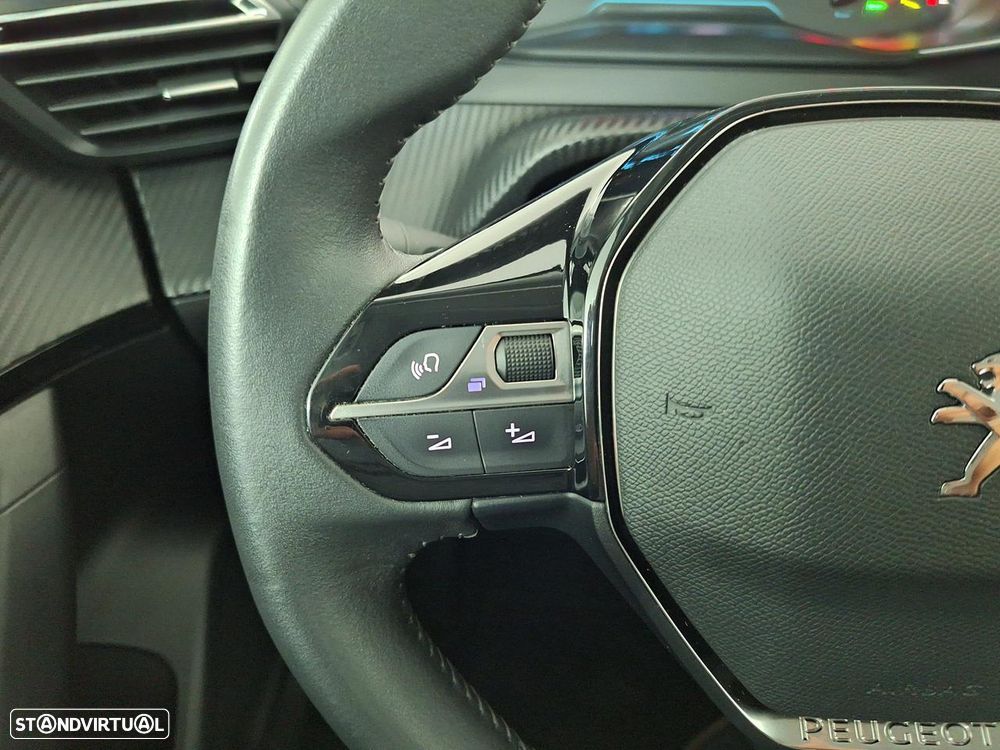 Peugeot e-2008 50 kWh Active - 17