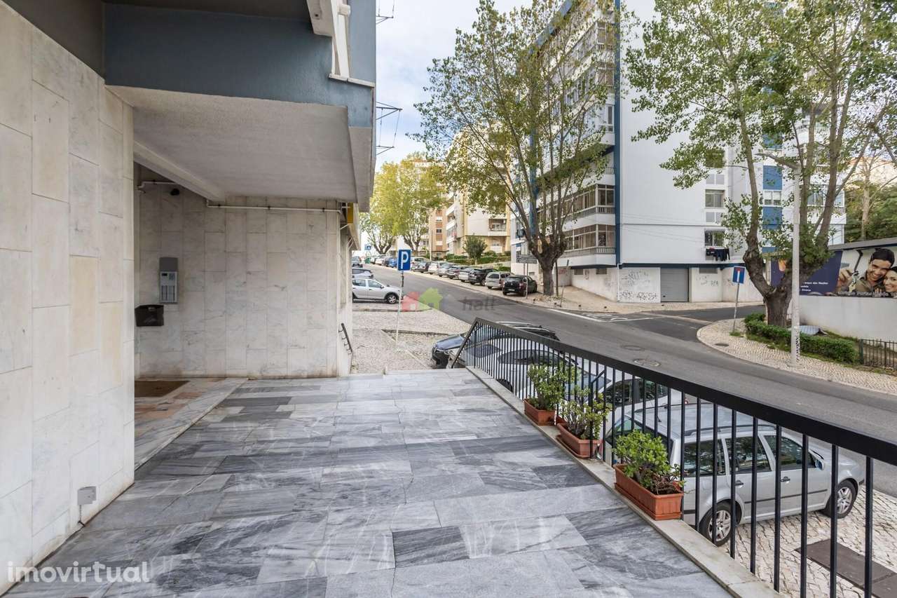 Apartamento T3, central com vista rio - Grande imagem: 2/23