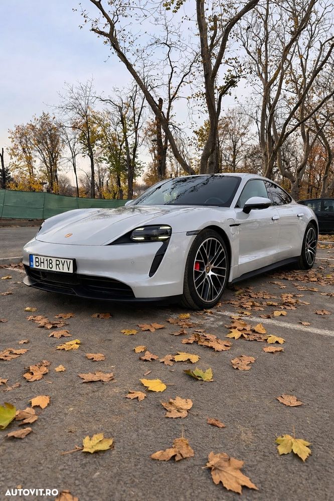 Porsche Taycan 4S - 3