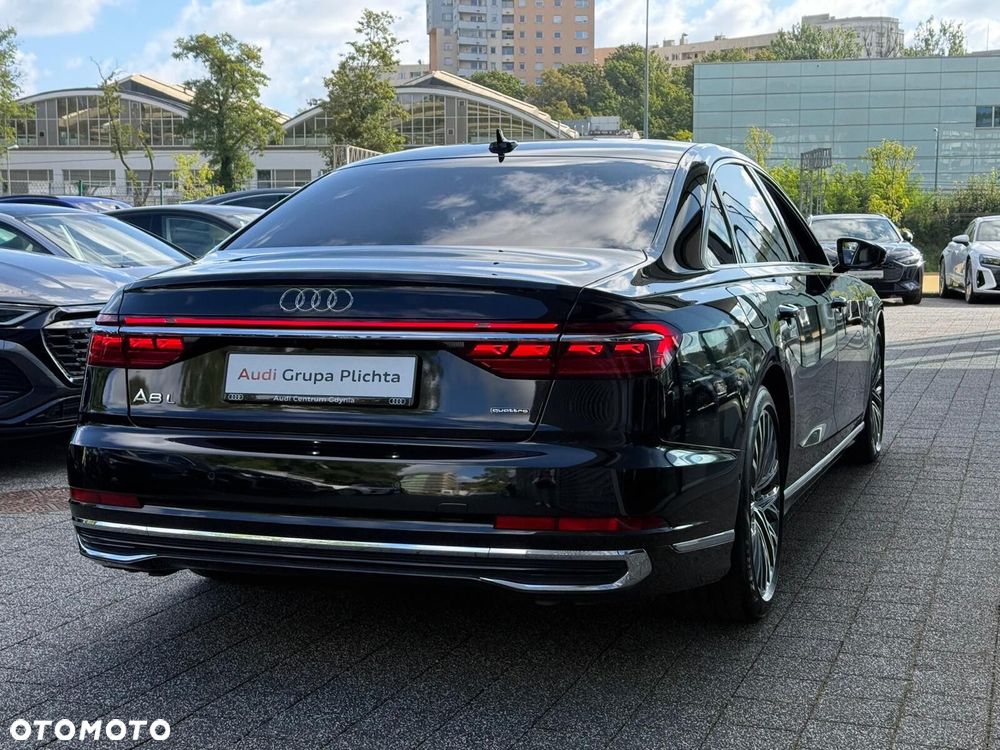 Audi A8 - 13