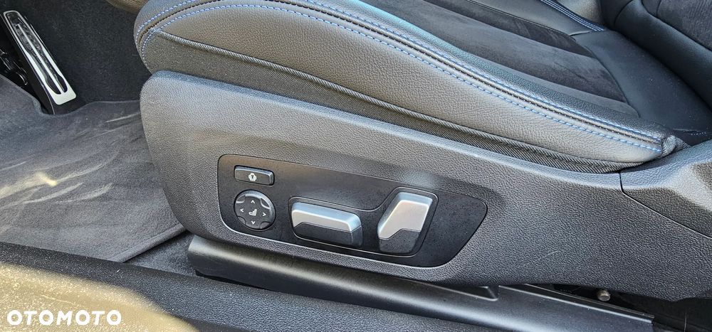 BMW Seria 2 M240i xDrive - 14