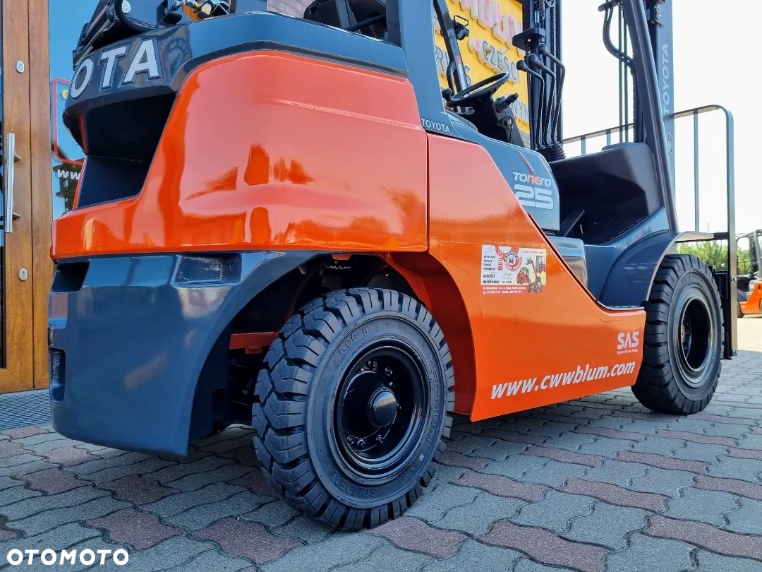 Toyota 02-8FGF25 - 8