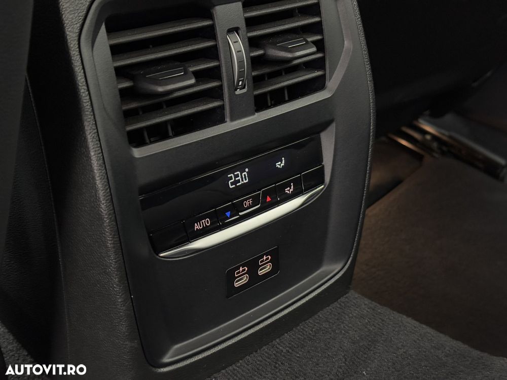 BMW Seria 3 330e xDrive AT PHEV - 8