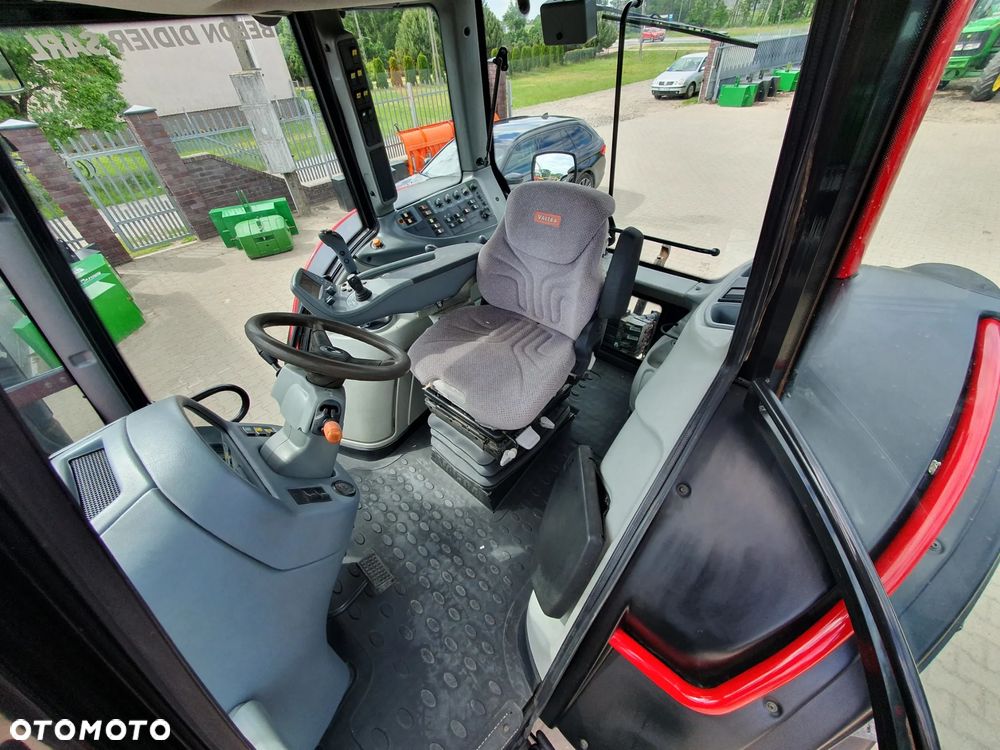 Valtra T151 - 10