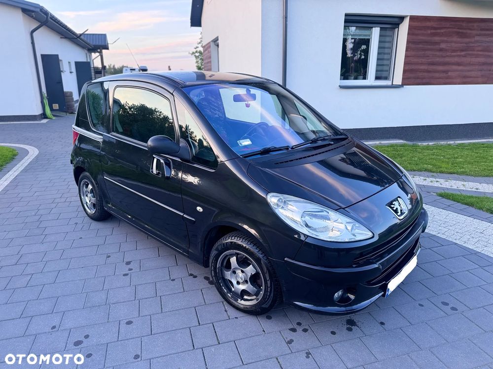 Peugeot 1007 1.4 Trendy - 2