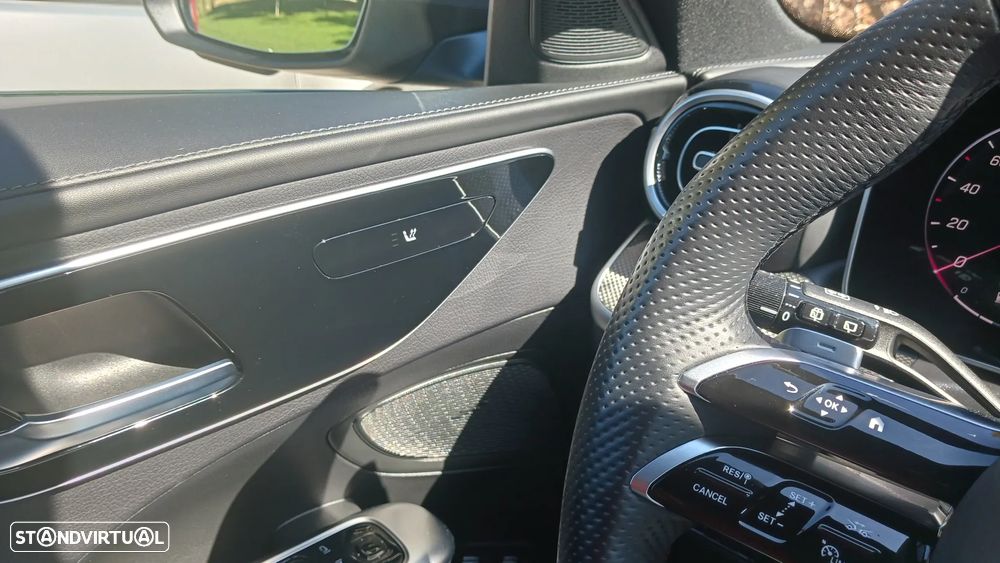 Mercedes-Benz C 300 e AMG Line - 16