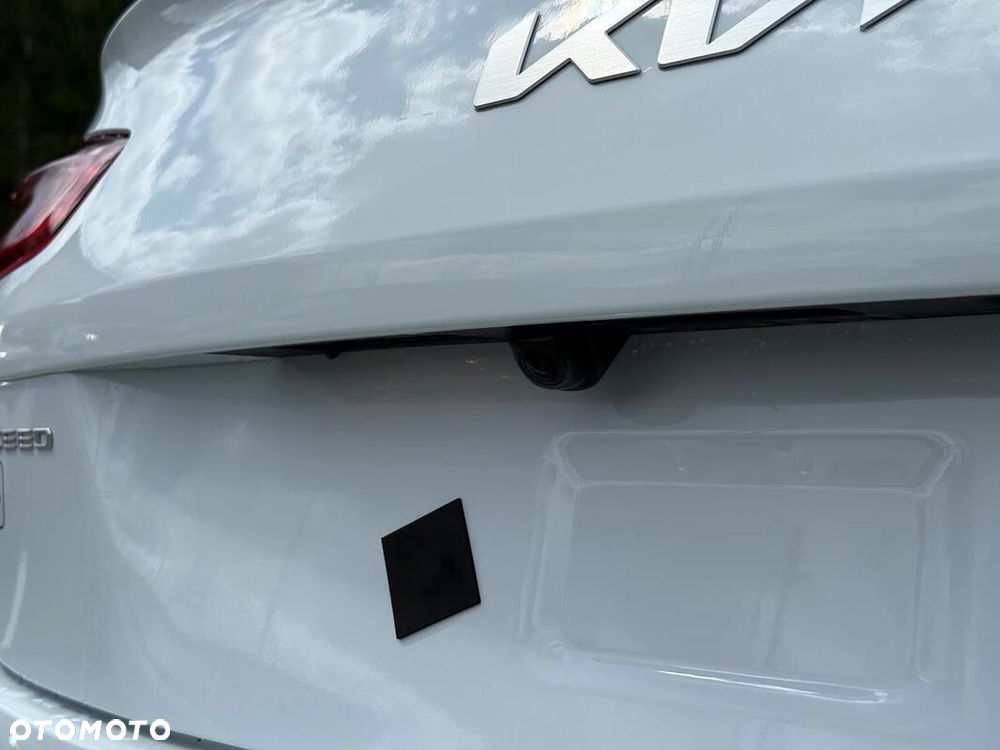 Kia XCeed 1.6 T-GDI M DCT - 12