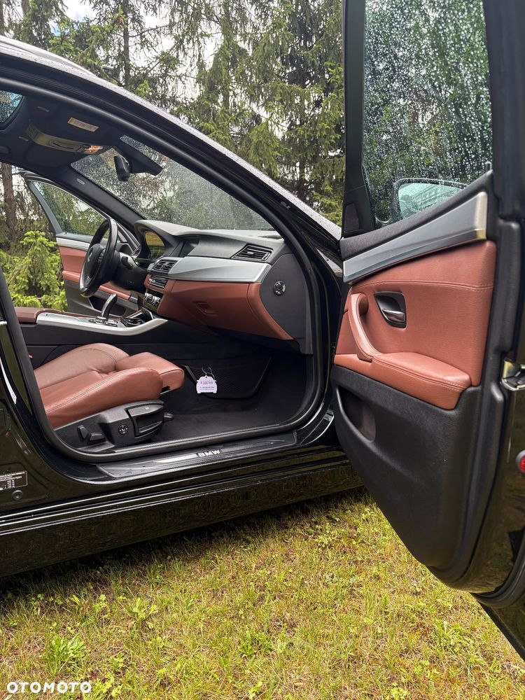 BMW Seria 5 - 26