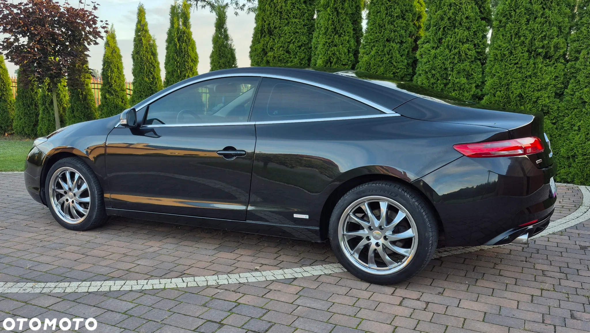 Renault Laguna Coupe dCi 150 FAP Monaco GP - 11