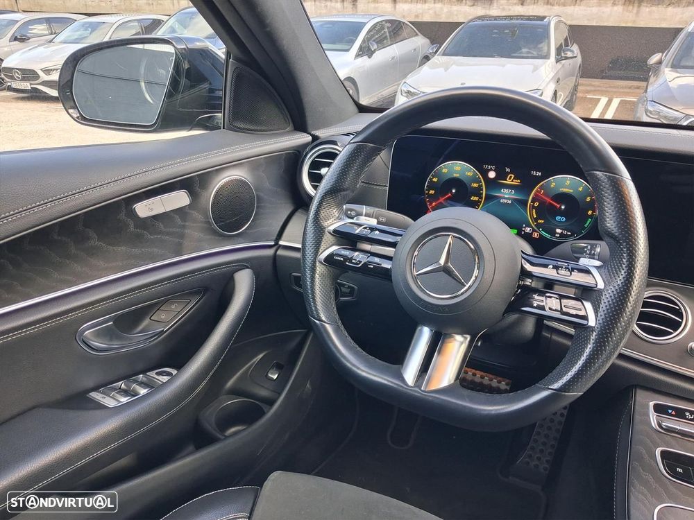 Mercedes-Benz E 300 de AMG Line - 16