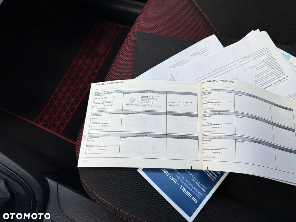 Renault Clio 1.2 16V 75 Collection - 32