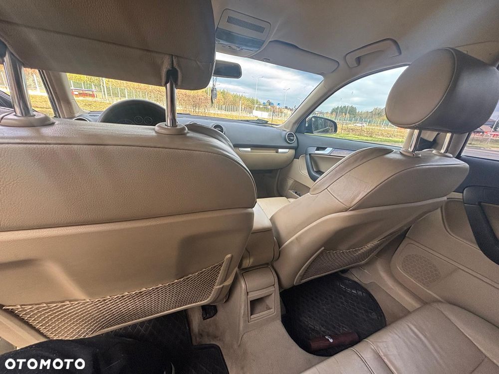 Audi A3 Sportback 2.0 TDI DPF Ambition - 21