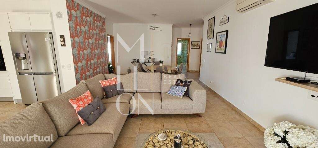 Apartamento T3 com 190m2, localizado na Estrada de Porto de Mós nº23 - Grande imagem: 3/31