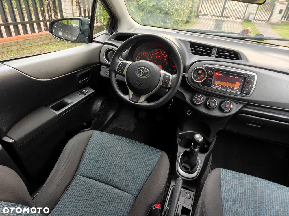Toyota Yaris - 37