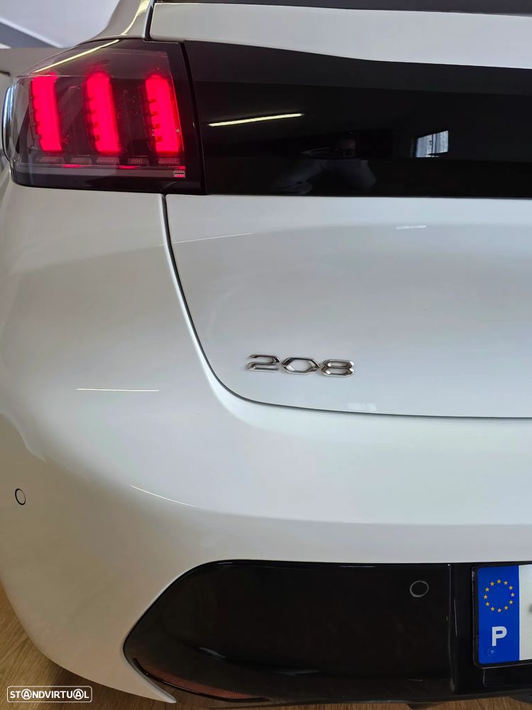 Peugeot 208 1.2 PureTech Allure - 16