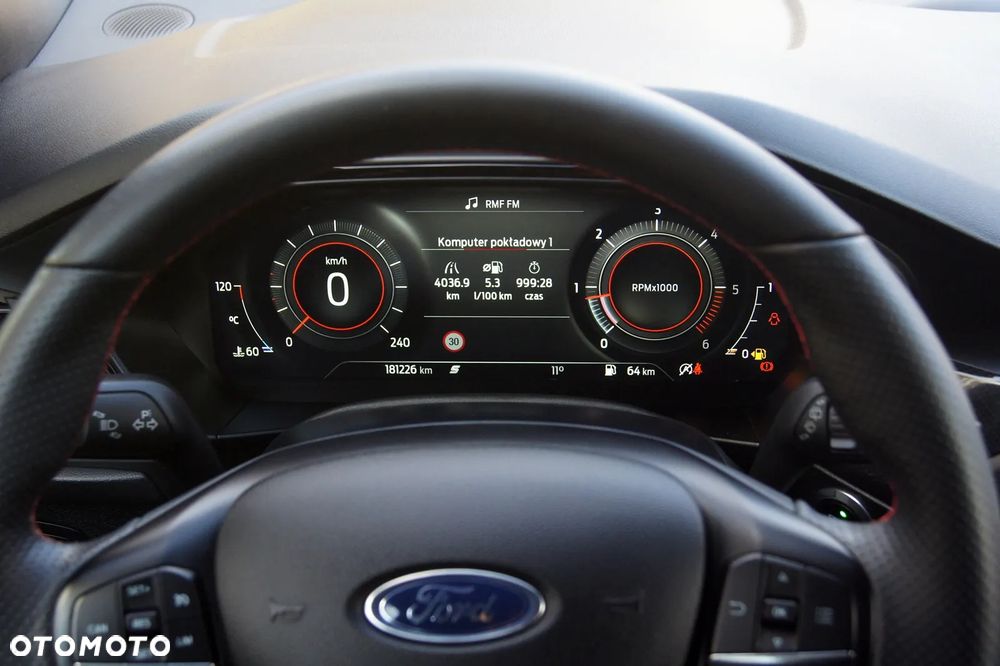 Ford Focus Turnier 1.5 EcoBlue Start-Stopp-System ST-LINE DESIGN - 19