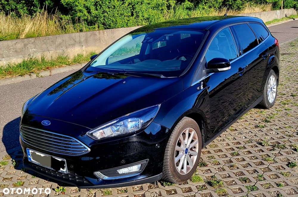 Ford Focus 1.5 EcoBoost STart-Stopp-System TITANIUM - 6