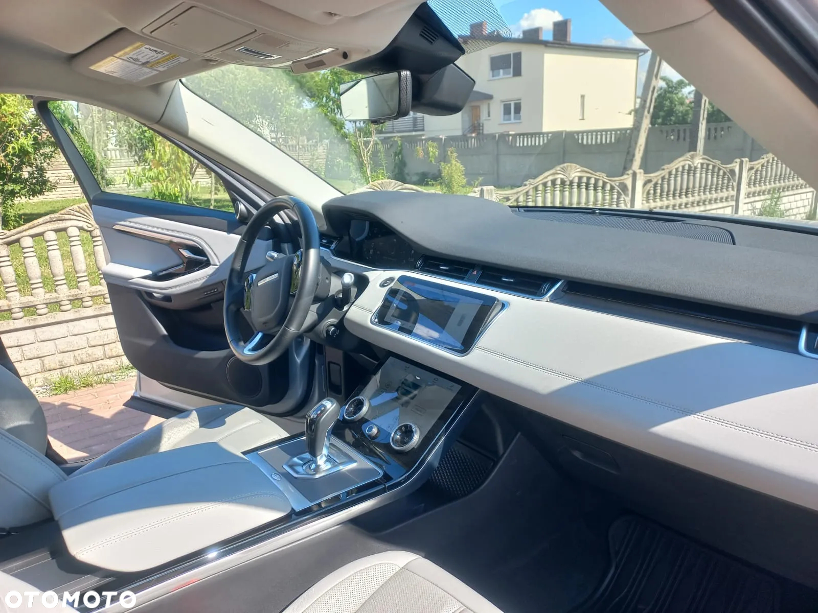 Land Rover Range Rover Evoque - 18