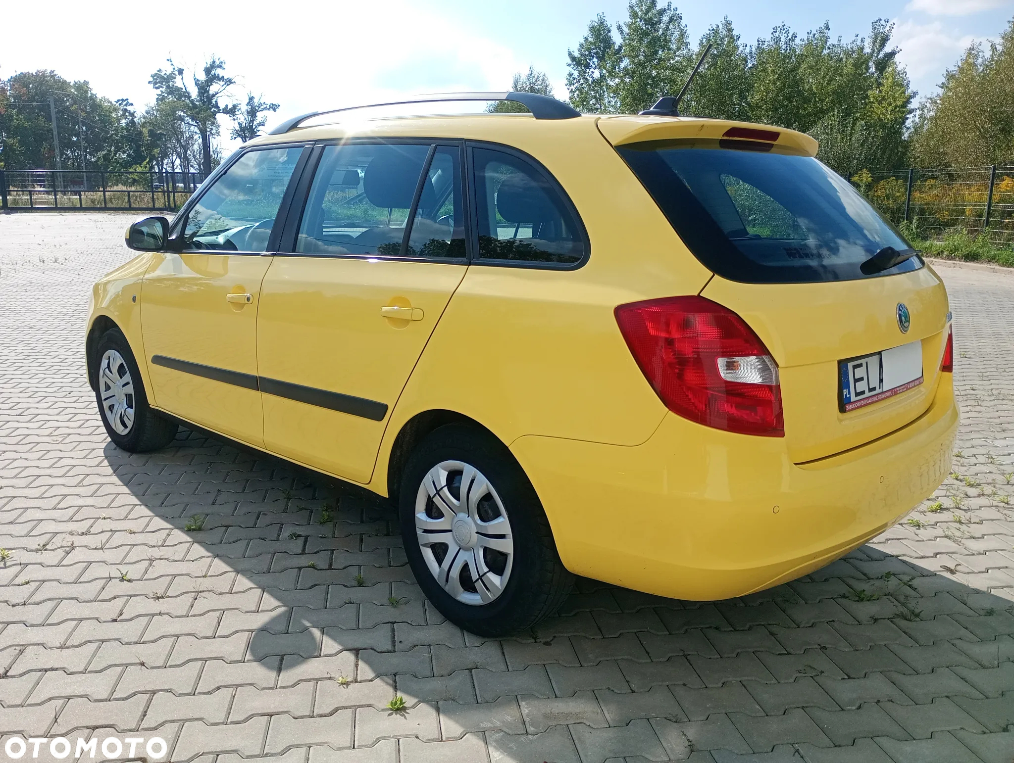 Skoda Fabia 1.6 TDI DPF Comfort - 8