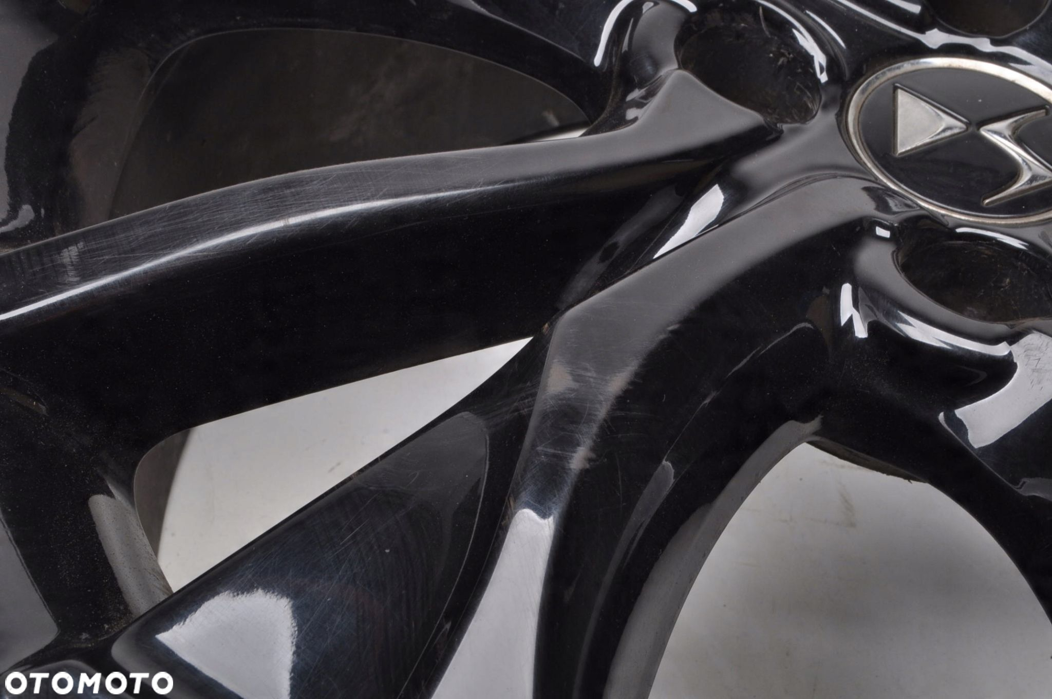 CITROEN DS4 FELGA ALUMINIOWA R18" 7.5J 4X108 ET29 9688904377 - 9