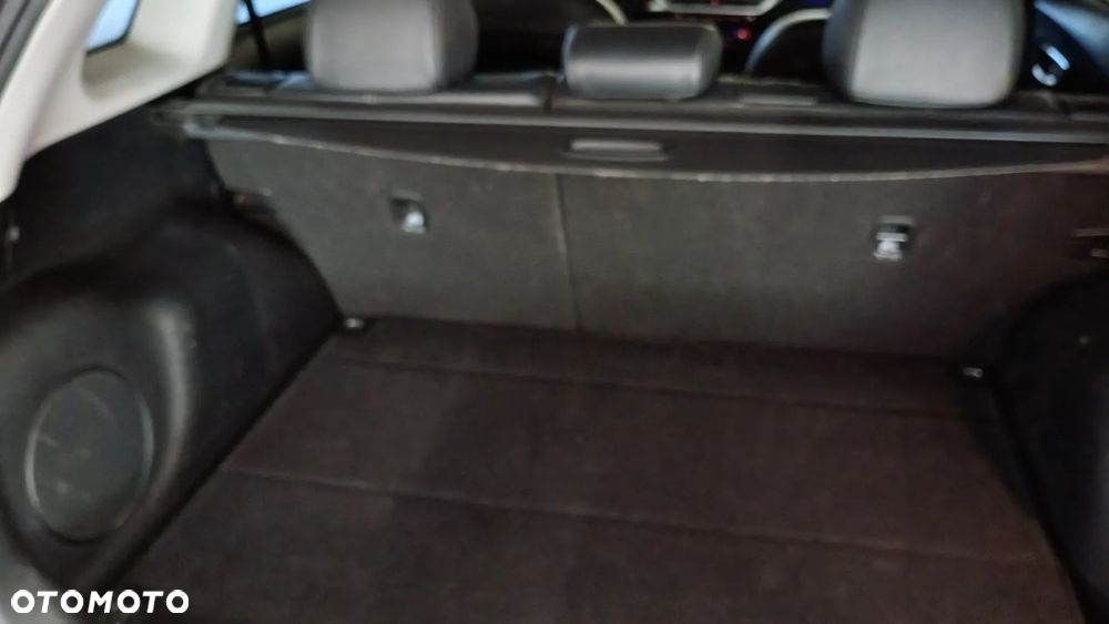 Kia Niro 1.6 GDI Hybrid L Business Line - 24