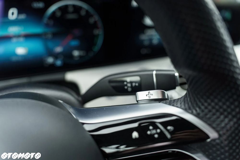 Mercedes-Benz Klasa E - 11