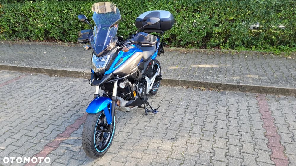 Honda NC - 9