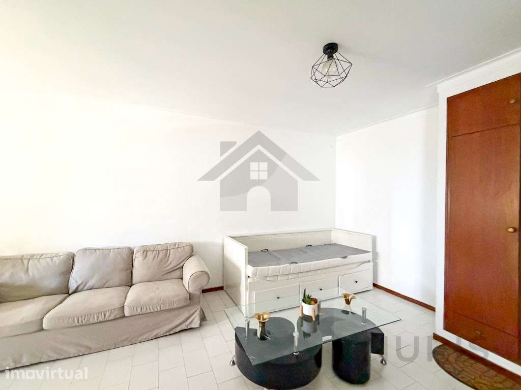 Apartamento T1 para Venda na Praia da Rocha - Portimão - Grande imagem: 3/18