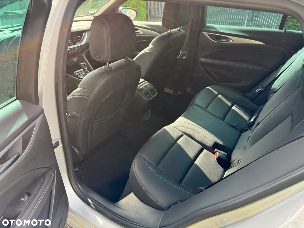 Opel Insignia 2.0 CDTI 4x4 Ultimate S&S - 25