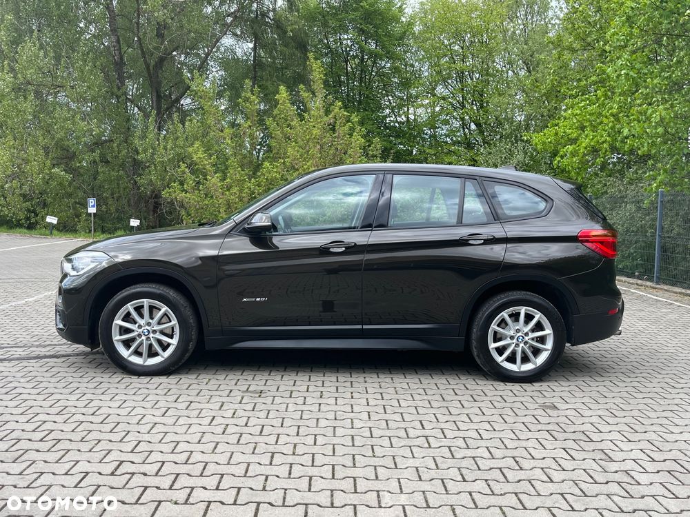 BMW X1 xDrive20i GPF Advantage sport - 30