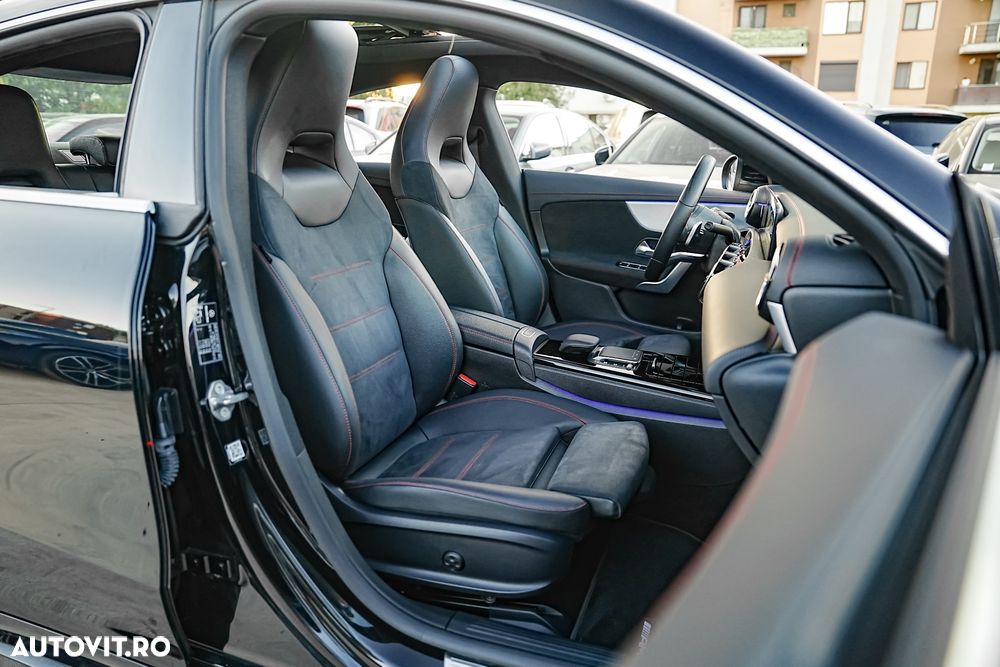 Mercedes-Benz CLA 250 e 8G-DCT AMG Line - 12