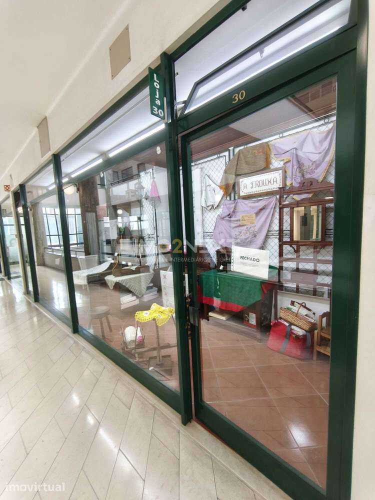 LOJA COMERCIAL || 1.º ANDAR || CENTRO COMERCIAL SÃO FRANCISCO || LE... - Grande imagem: 4/20