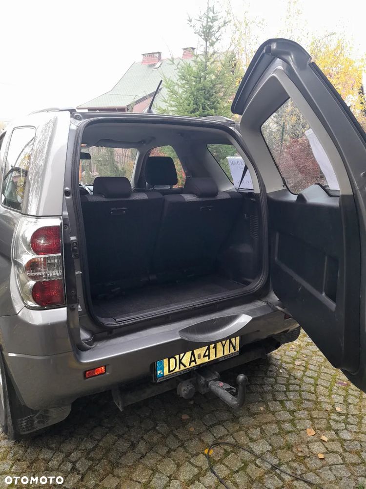 Suzuki Grand Vitara 1.6 - 6