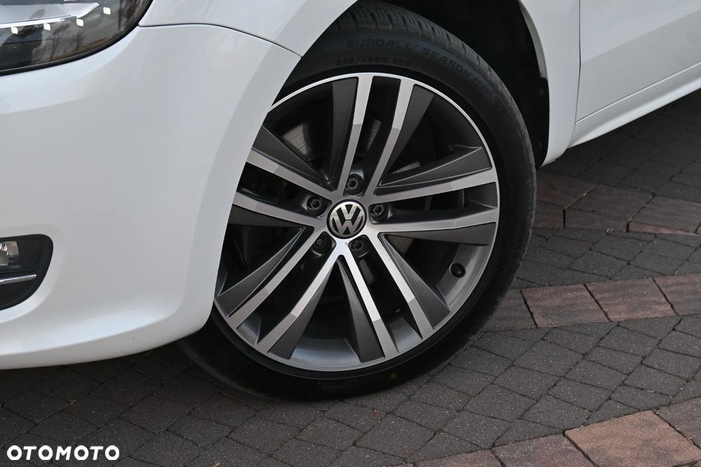 Volkswagen Sharan 2.0 TDI DSG Highline - 6