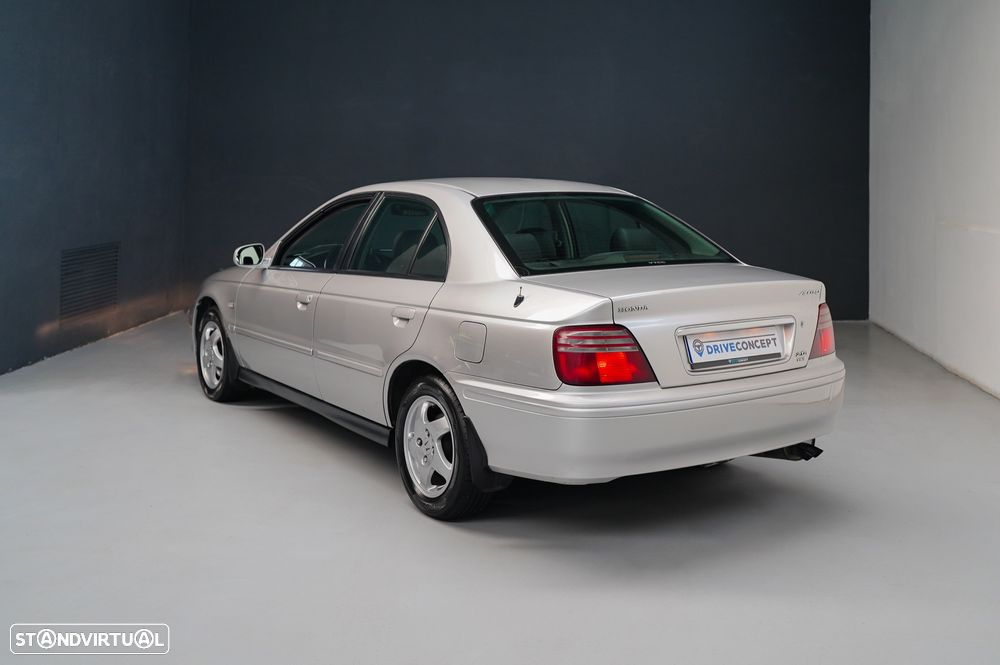 Honda Accord 2.0 ES - 17