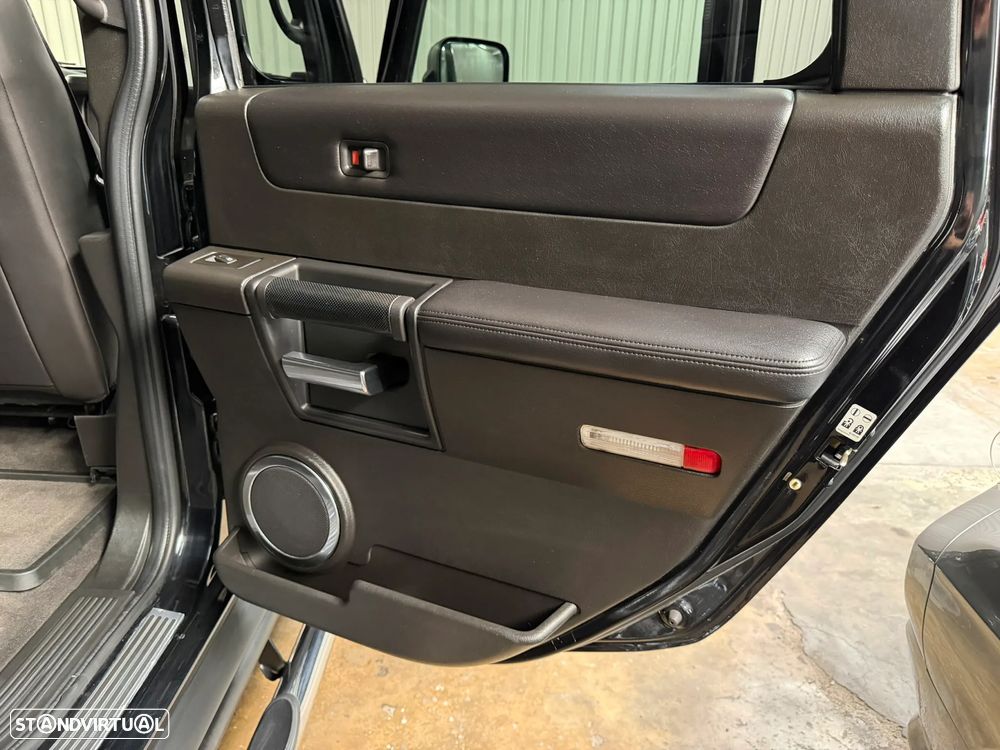 Hummer H2 6.0 SC Luxury - 39