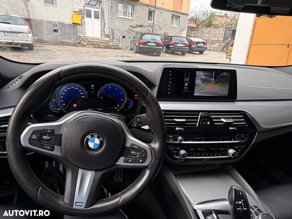 BMW Seria 5 530d AT - 8