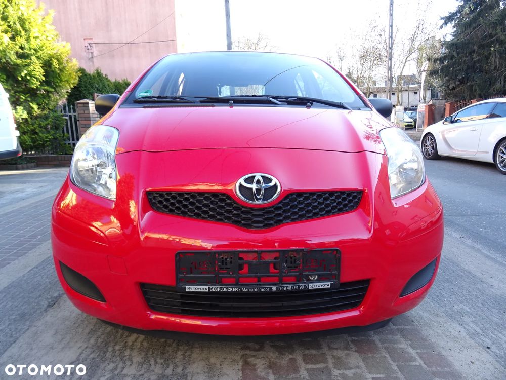 Toyota Yaris 1.0 Luna EU5 - 1