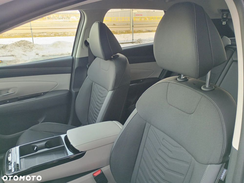Hyundai Tucson 1.6 T-GDi Executive 2WD DCT - 11