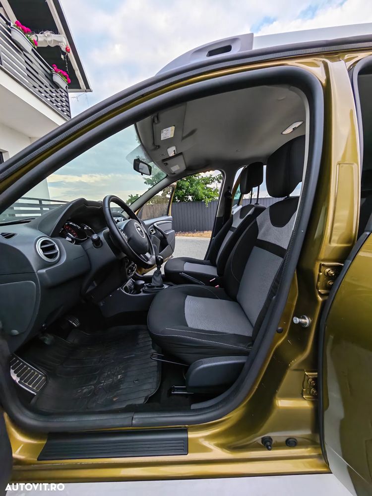 Dacia Duster 1.5 dCi 4x2 Prestige - 10