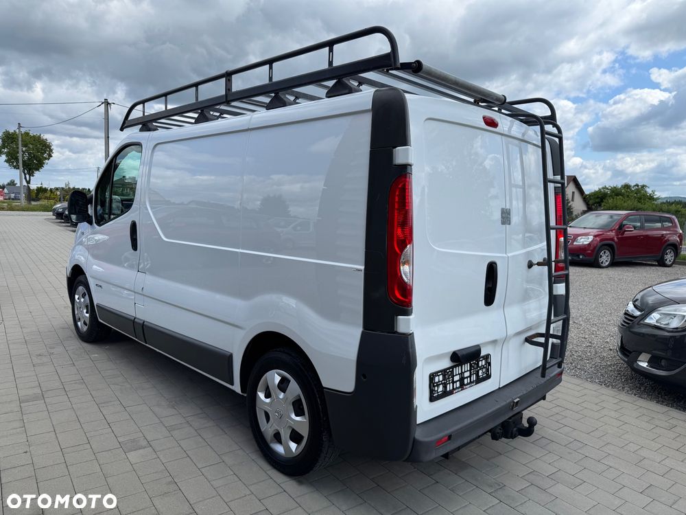 Renault Trafic - 10