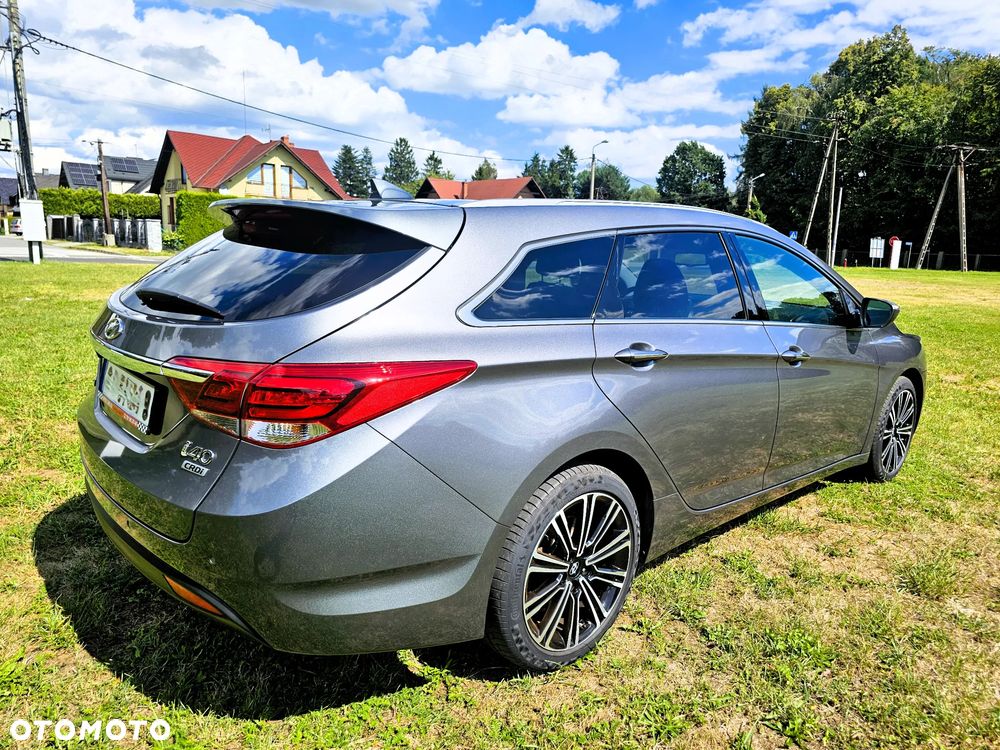 Hyundai i40 Kombi 1.7 CRDi Premium - 18