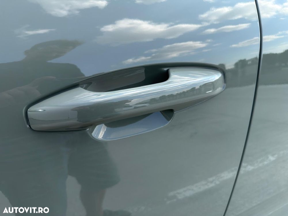 Volvo XC 40 T5 Recharge DKG Ultimate Dark - 14