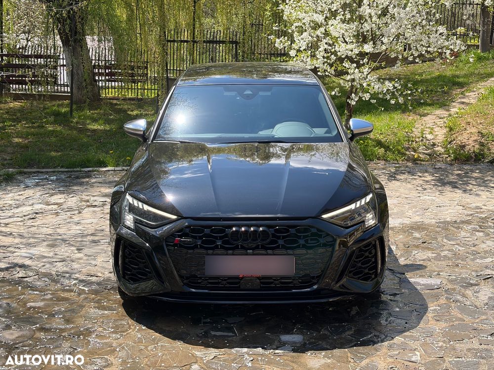 Audi RS3 - 1