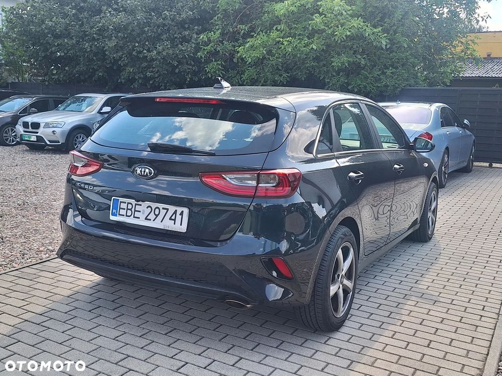 Kia Ceed 1.4 T-GDI OPF Platinum Edition - 16