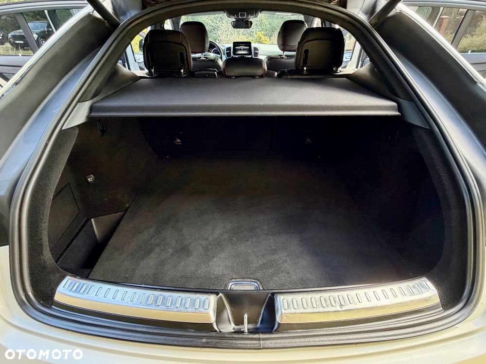 Mercedes-Benz GLE 350 d 4-Matic - 32