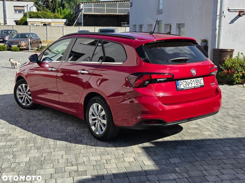 Fiat Tipo 1.4 16v Lounge EU6d - 5